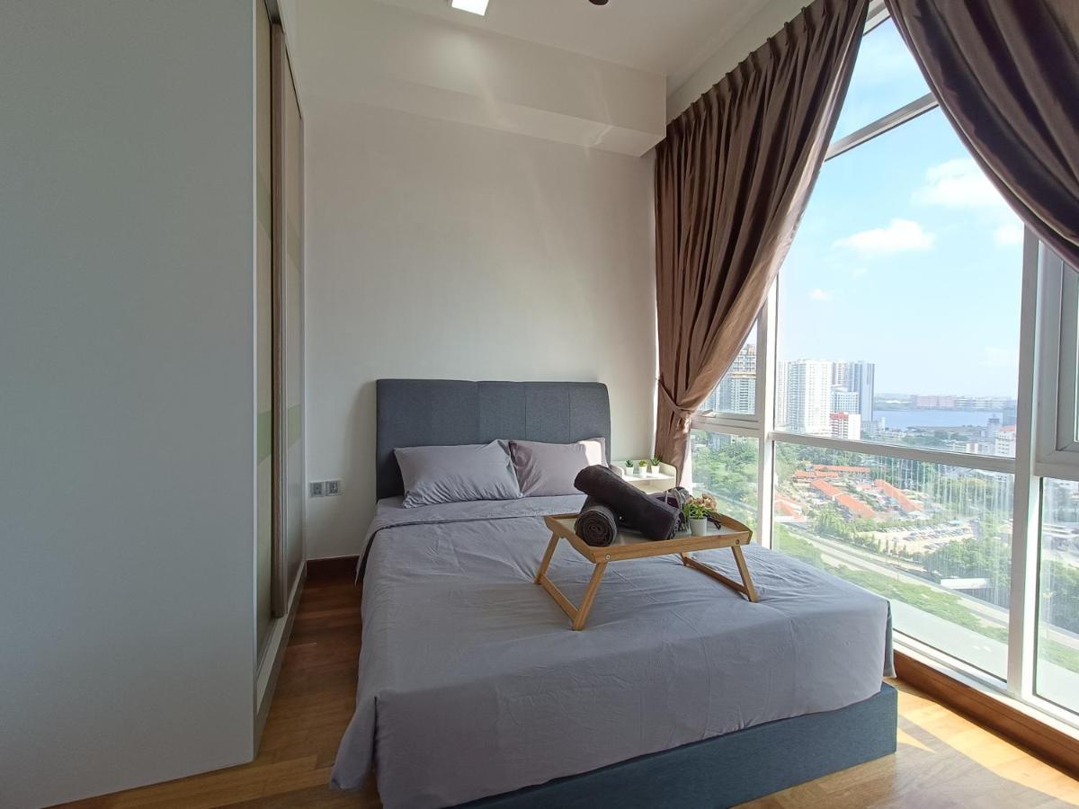 Paragon Suite Homestay By Antlerzone Johor Bahru Exterior photo