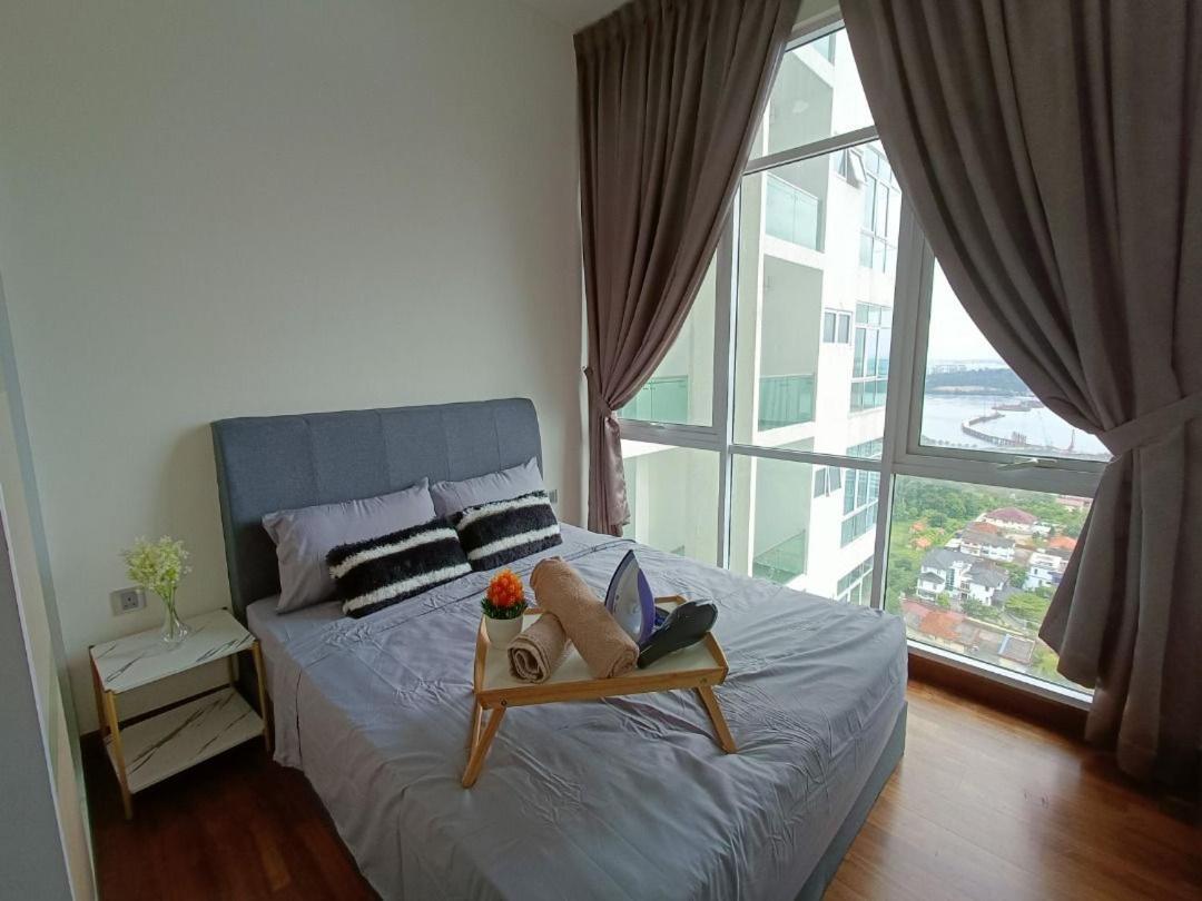 Paragon Suite Homestay By Antlerzone Johor Bahru Exterior photo