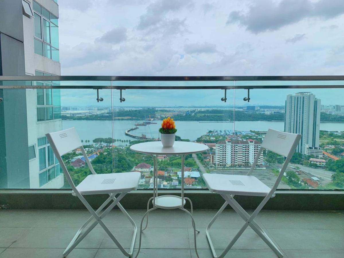 Paragon Suite Homestay By Antlerzone Johor Bahru Exterior photo