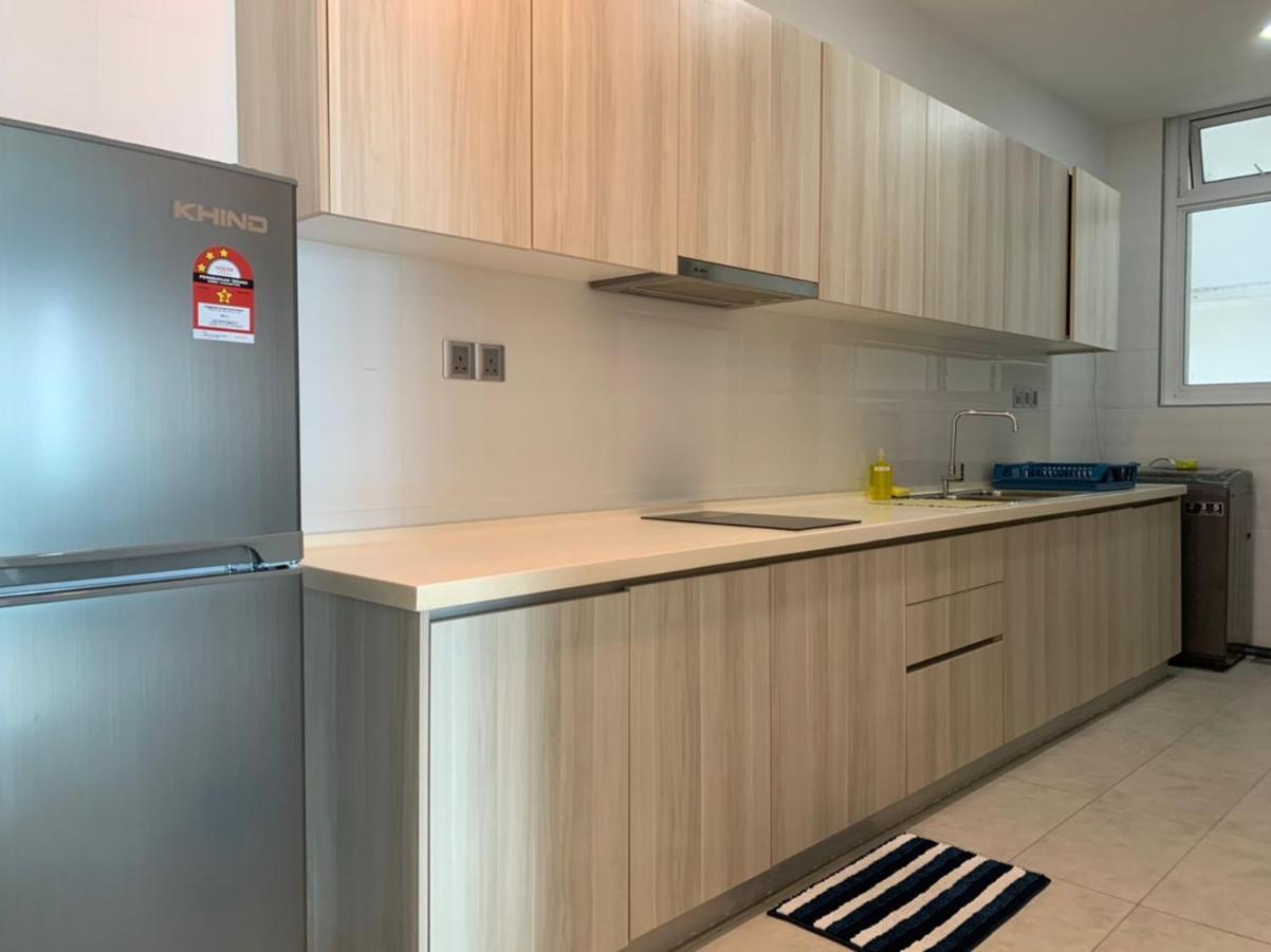 Paragon Suite Homestay By Antlerzone Johor Bahru Exterior photo