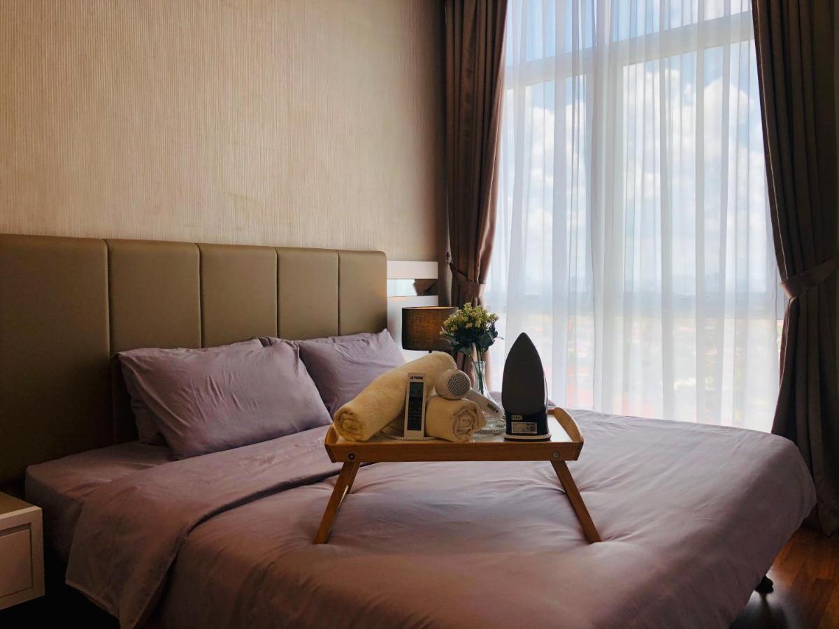 Paragon Suite Homestay By Antlerzone Johor Bahru Exterior photo