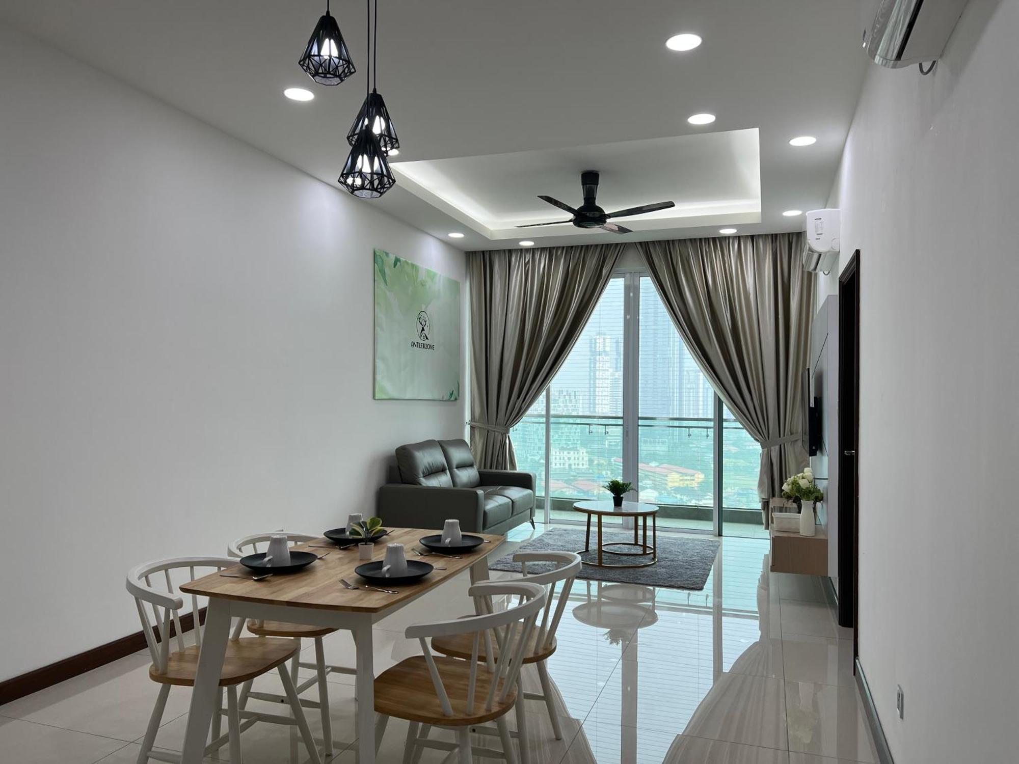 Paragon Suite Homestay By Antlerzone Johor Bahru Exterior photo