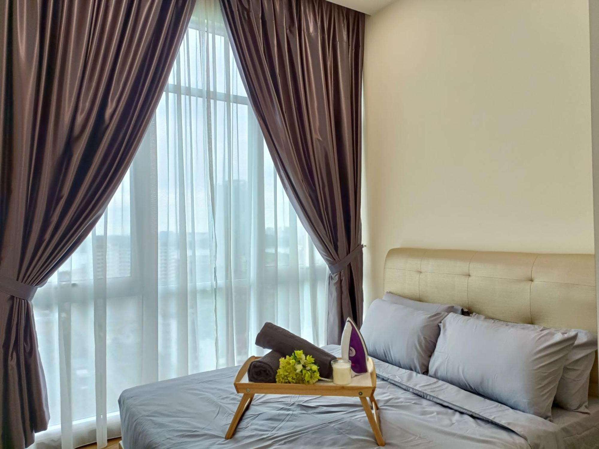 Paragon Suite Homestay By Antlerzone Johor Bahru Exterior photo