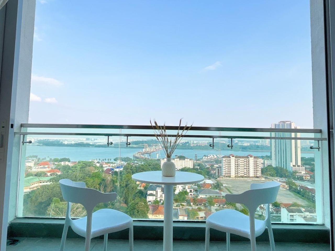 Paragon Suite Homestay By Antlerzone Johor Bahru Exterior photo
